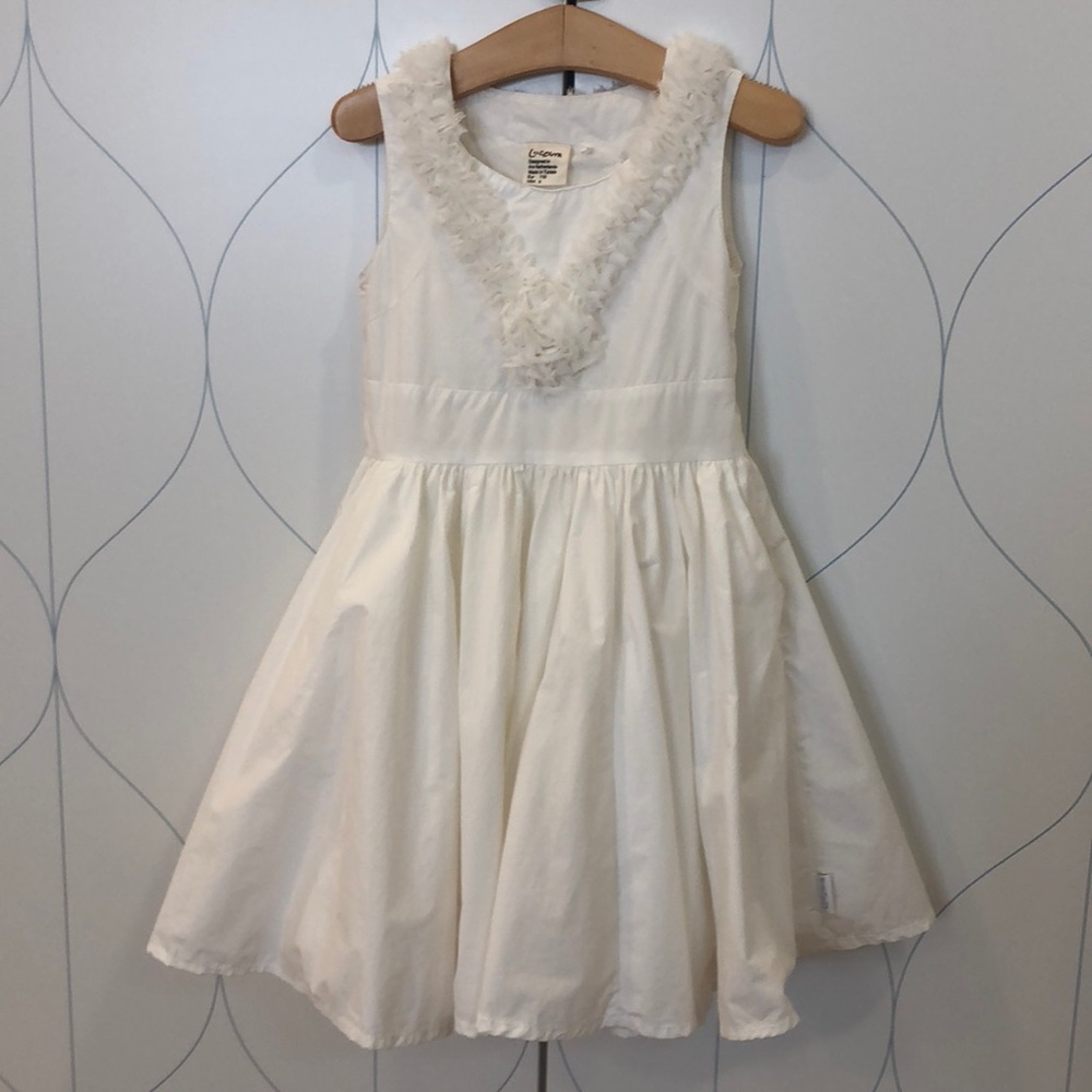 Jottum Magnificent Ivory Dress Size 5 (110)